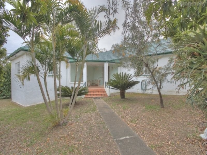 24 Glossop Street, Brassall QLD 4305