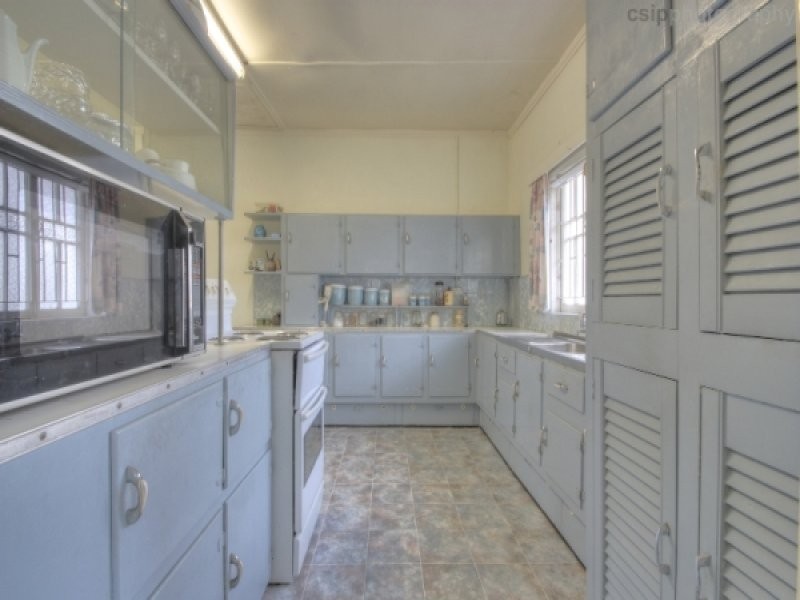 24 Glossop Street, Brassall QLD 4305