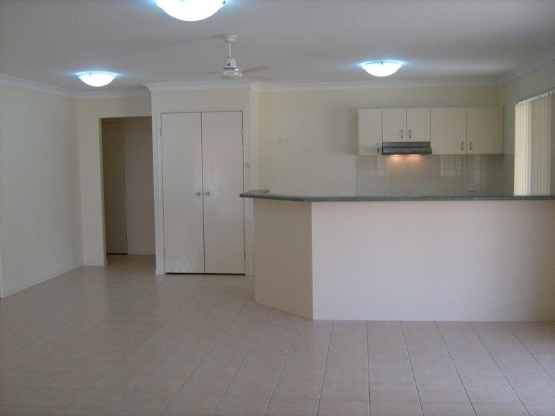 6 Benjamin Court, Yamanto QLD 4305