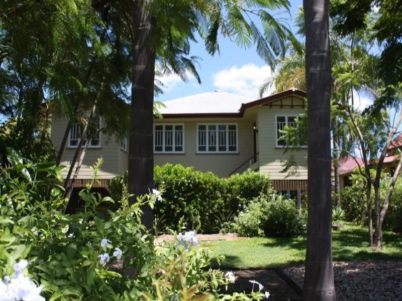 24 Downs Street, North Ipswich QLD 4305