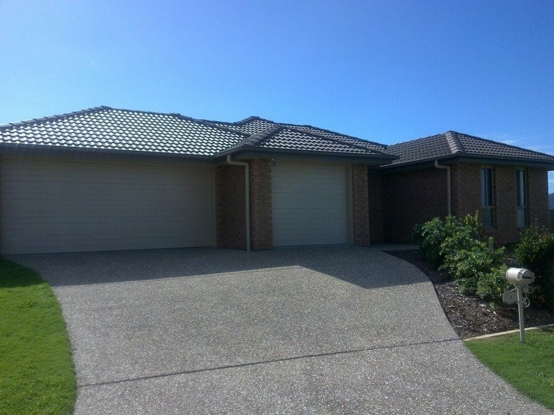 2 Overton Place, Fernvale QLD 4306