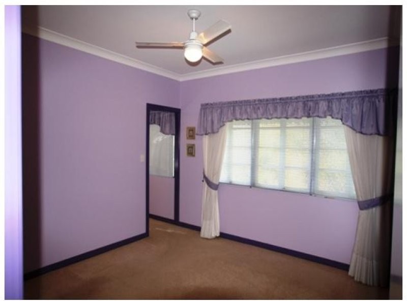 10 Ferguson Street, North Ipswich QLD 4305