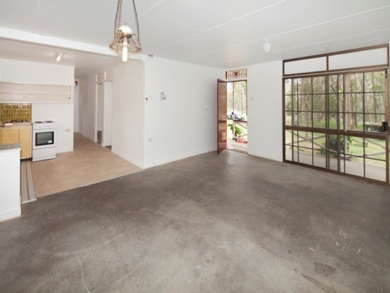 21 MacDonald Road, Wivenhoe Pocket QLD 4306