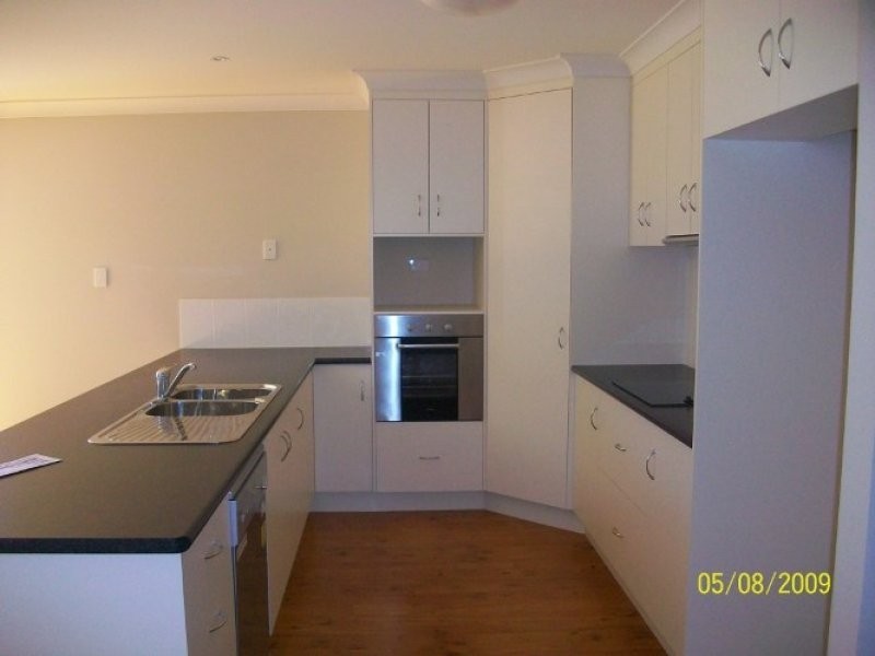 7 Sarah Place, Raceview QLD 4305