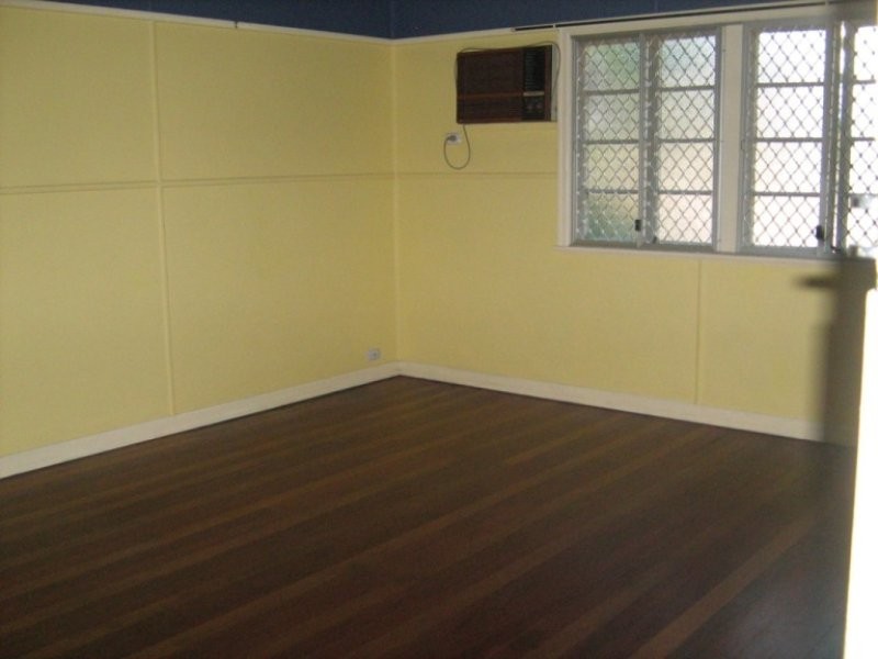 17 Beatty Street, Coalfalls QLD 4305