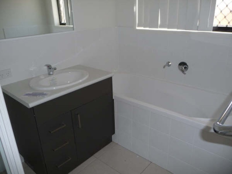 30 Rule Drive, Bundamba QLD 4304