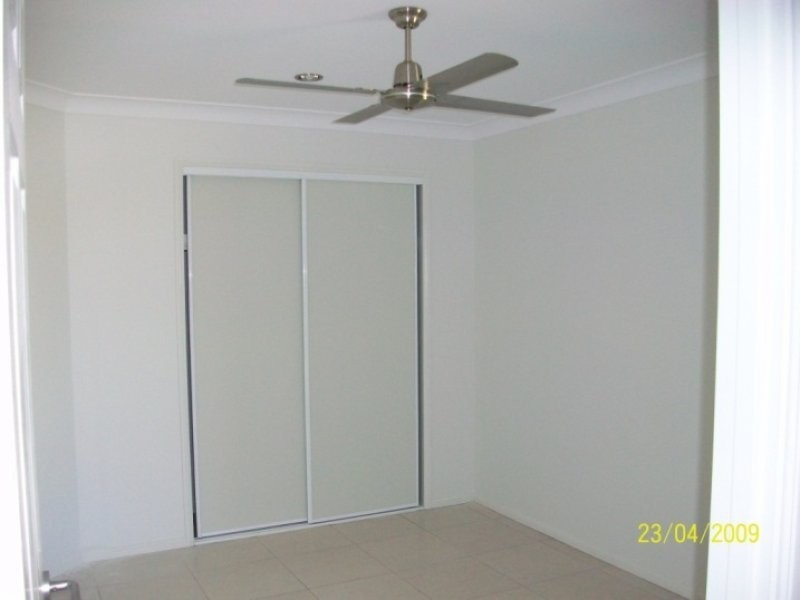 30 Rule Drive, Bundamba QLD 4304