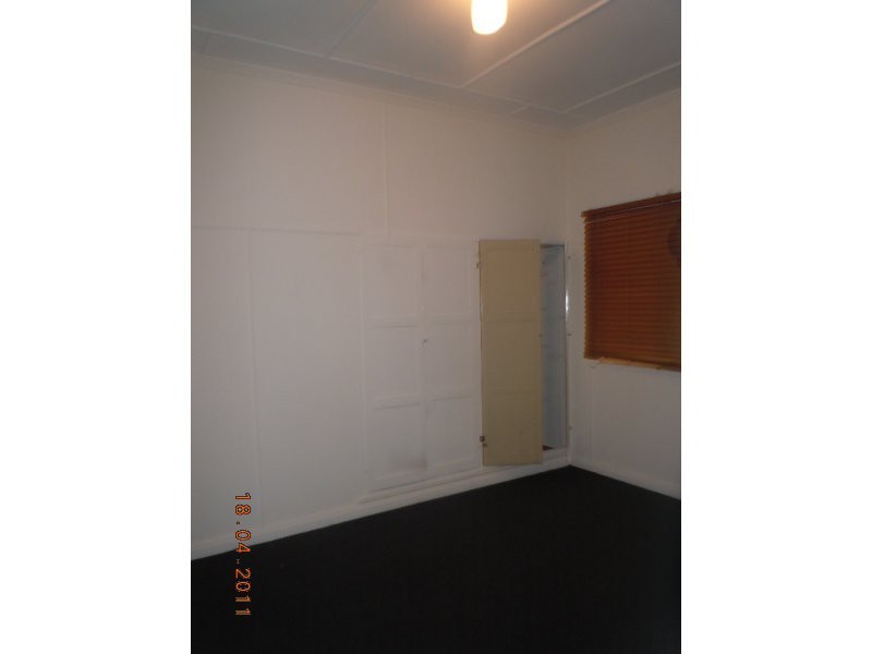 250 Warwick Road, Churchill QLD 4305