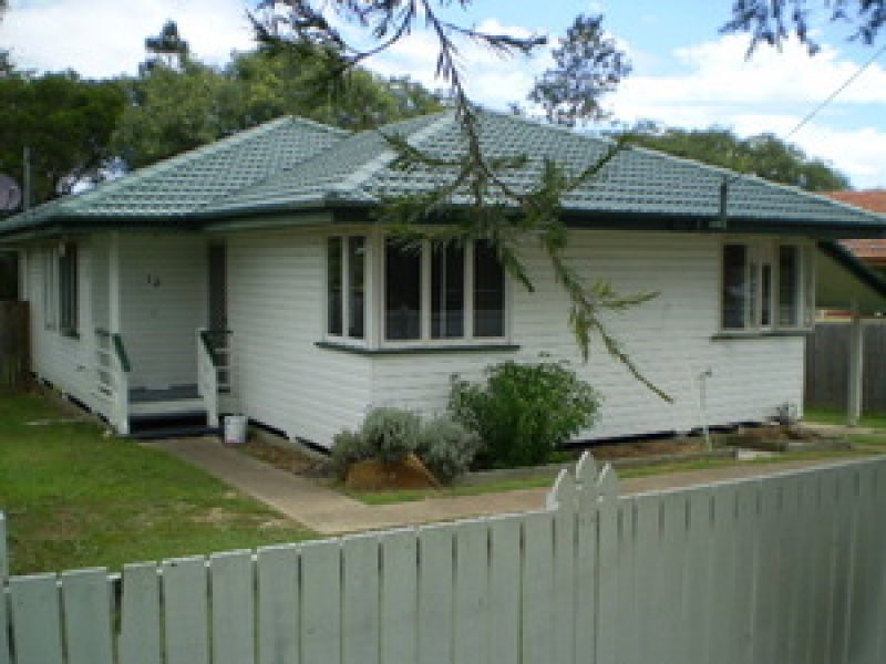 12 Coverack Street, Leichhardt QLD 4305