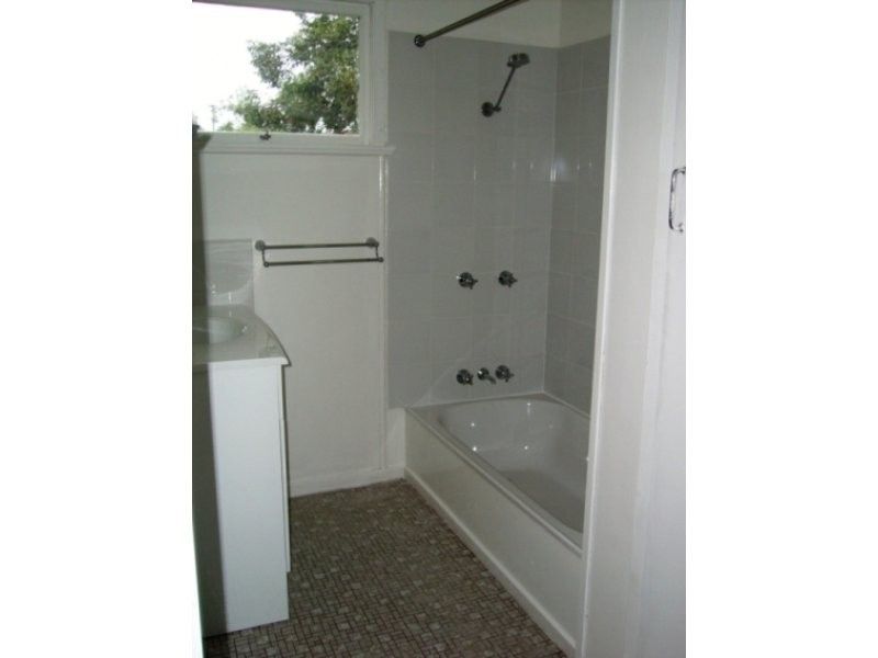 31 Gilmore Street, Leichhardt QLD 4305