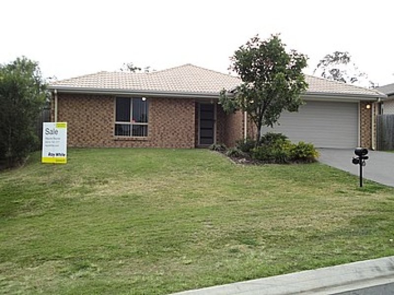 12 Burswood Close, Wulkuraka QLD 4305