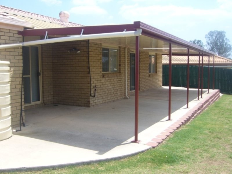 4 Walnut Close, Yamanto QLD 4305