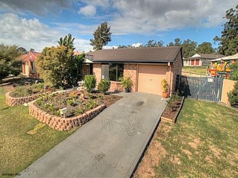 18 Lyrebird Lane, Bellbird Park QLD 4300