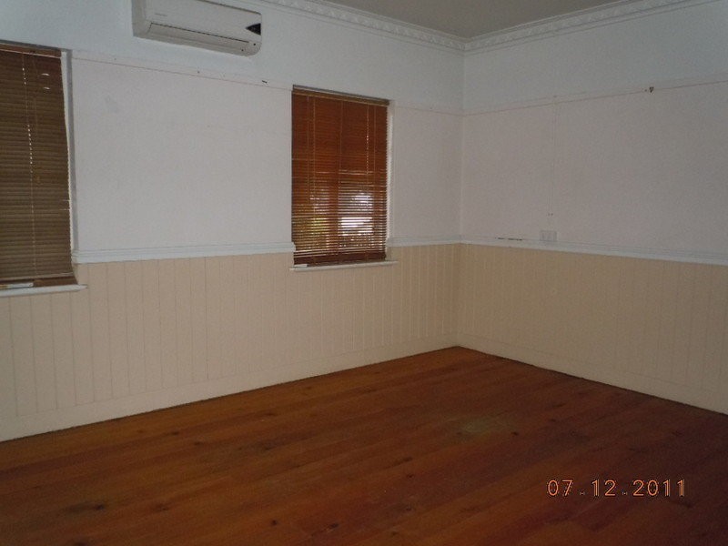 11 Toongarra Road, Leichhardt QLD 4305