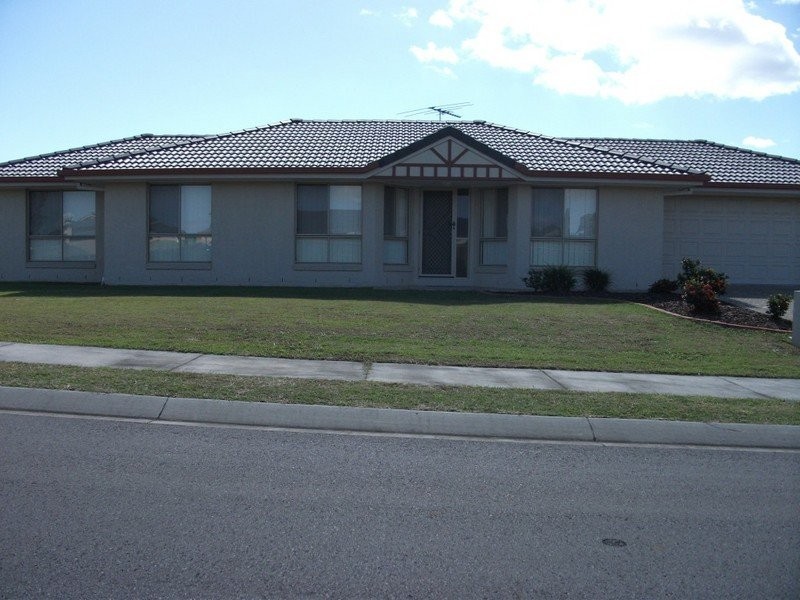 5 Nicole Place, Yamanto QLD 4305