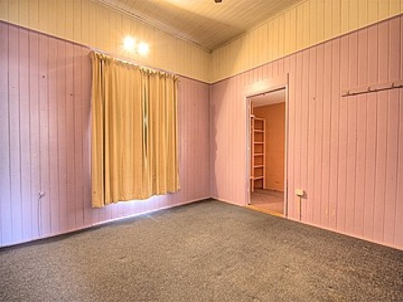 55 Brisbane Road, Riverview QLD 4303