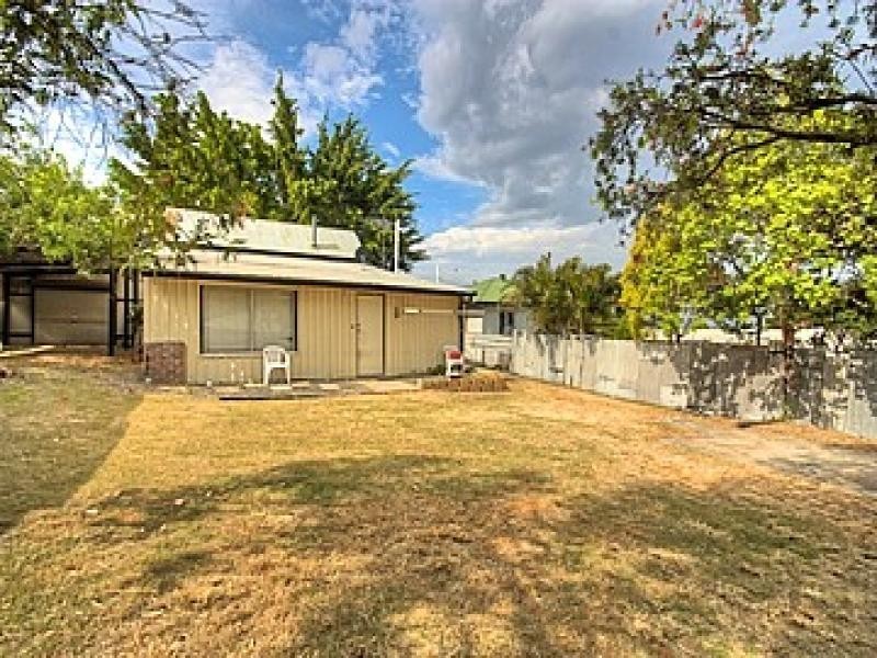 55 Brisbane Road, Riverview QLD 4303