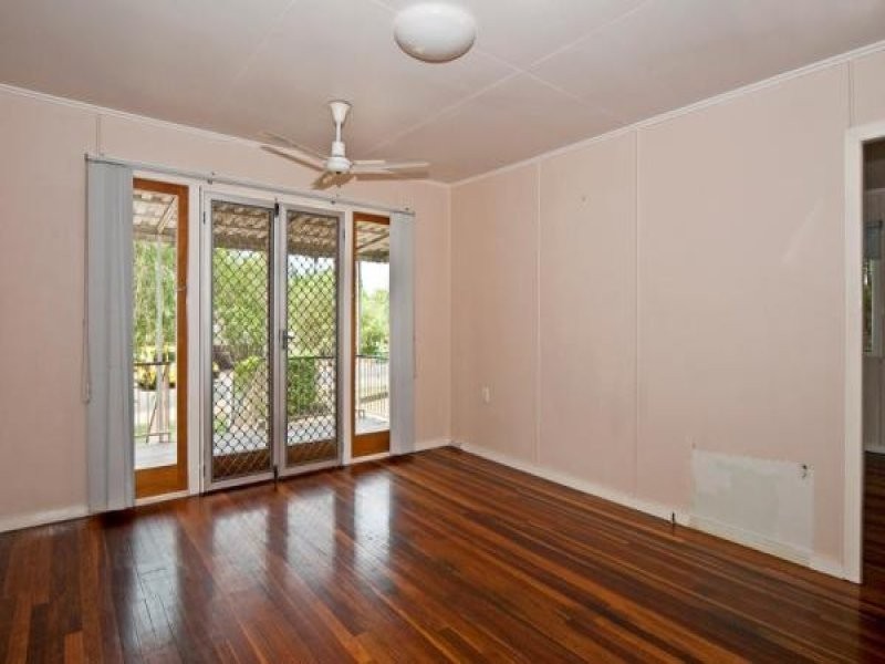 9 Bremer Parade, Basin Pocket QLD 4305