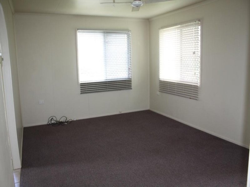 4 Vauxhall Street, Tivoli QLD 4305