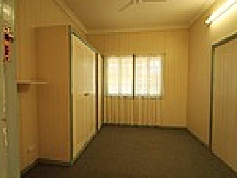 45 Glebe Road, Newtown QLD 4305