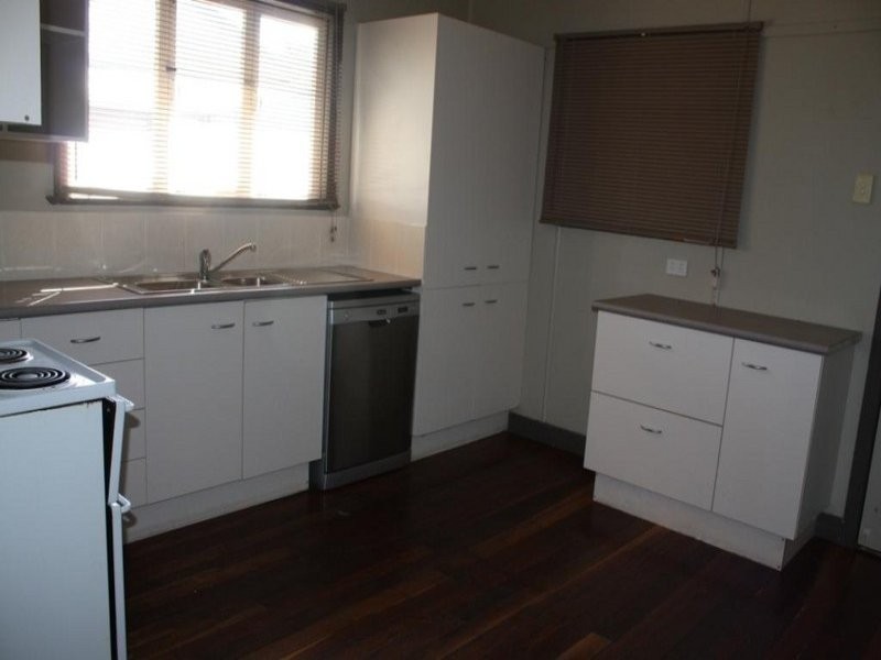 44 Tiger Street, Sadliers Crossing QLD 4305