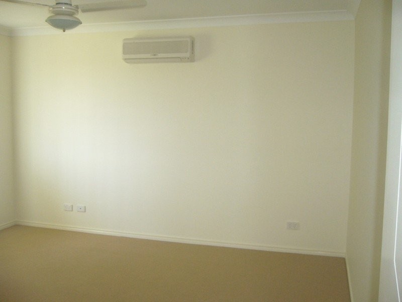 26 Benjamin Court, Yamanto QLD 4305