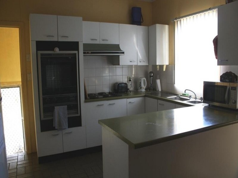 166 Old Pine Mountain Road, Brassall QLD 4305