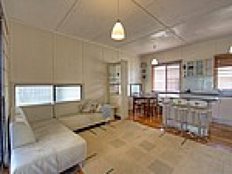 7 Vernon Street, Ipswich QLD 4305