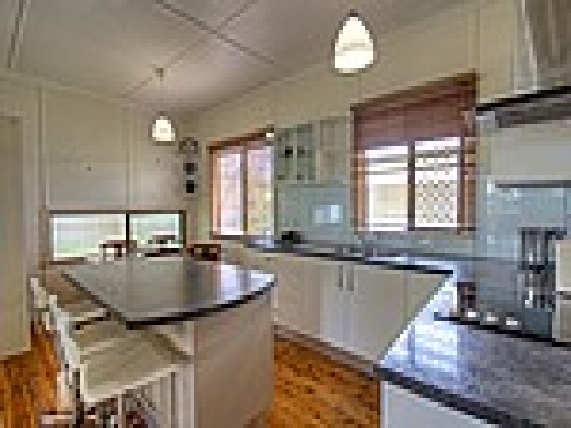 7 Vernon Street, Ipswich QLD 4305