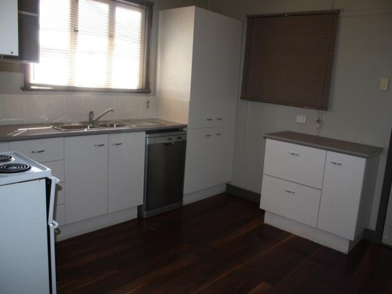 44 Tiger Street, West Ipswich QLD 4305