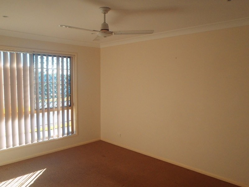 18 Casement Court, Collingwood Park QLD 4301