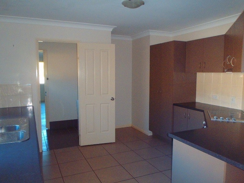 18 Casement Court, Collingwood Park QLD 4301