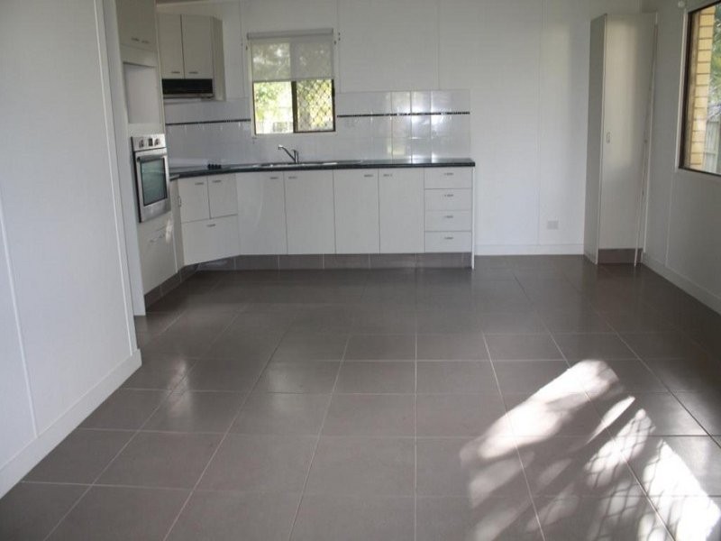 14 Lupton Street, Churchill QLD 4305