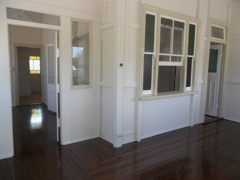15 Chubb Street, One Mile QLD 4305