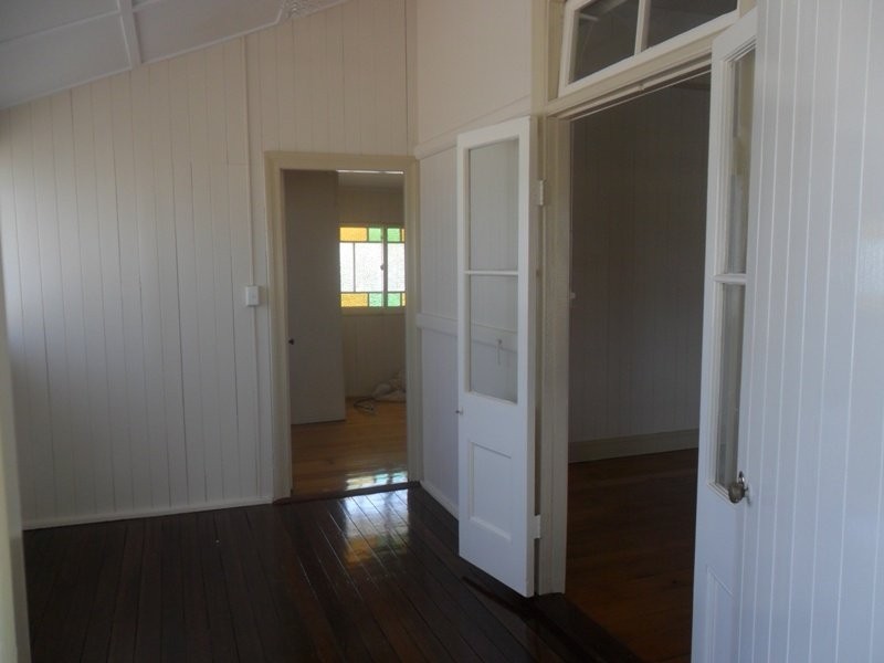 15 Chubb Street, One Mile QLD 4305