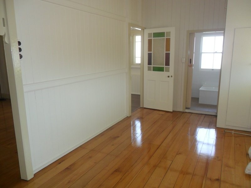 15 Chubb Street, One Mile QLD 4305