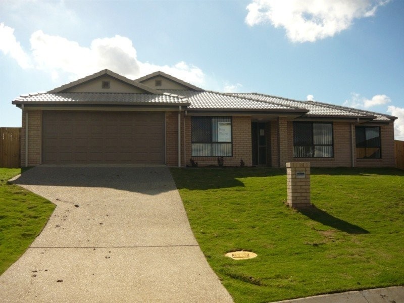 8 Jene Court, Flinders View QLD 4305