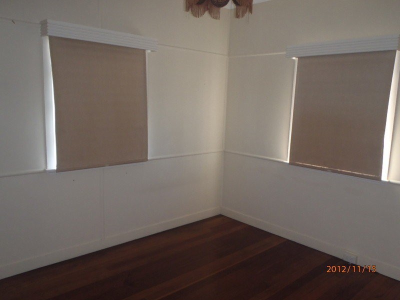 10 Boundary Street, Bundamba QLD 4304