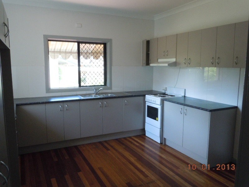 3 Lion Street, Ipswich QLD 4305