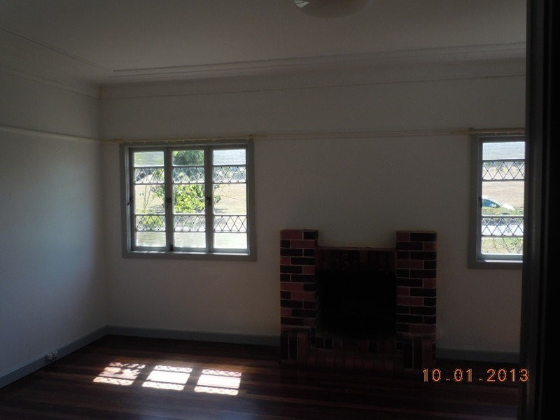 3 Lion Street, Ipswich QLD 4305