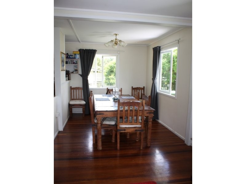 31 Chalk Street, Leichhardt QLD 4305