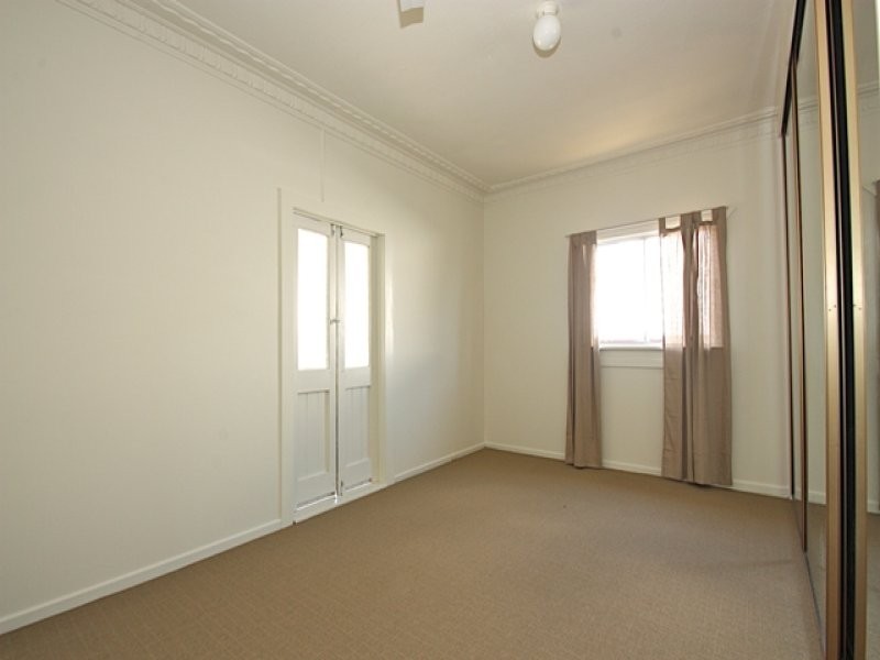 3 Fitzgerald Street, North Ipswich QLD 4305