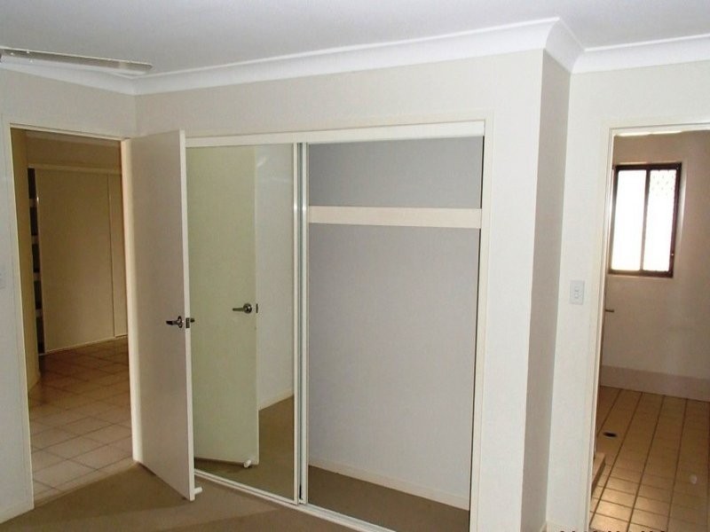 8 Bosswood Court, Yamanto QLD 4305