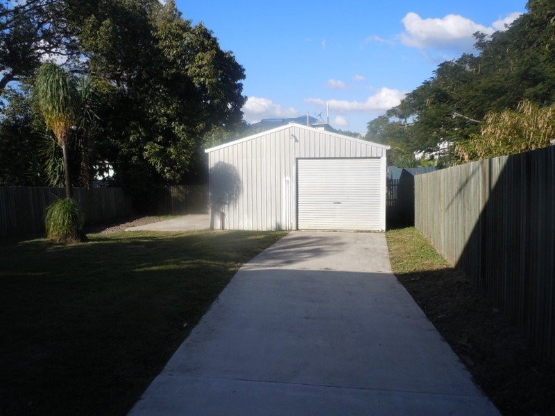 8 Randall Street, Newtown QLD 4305