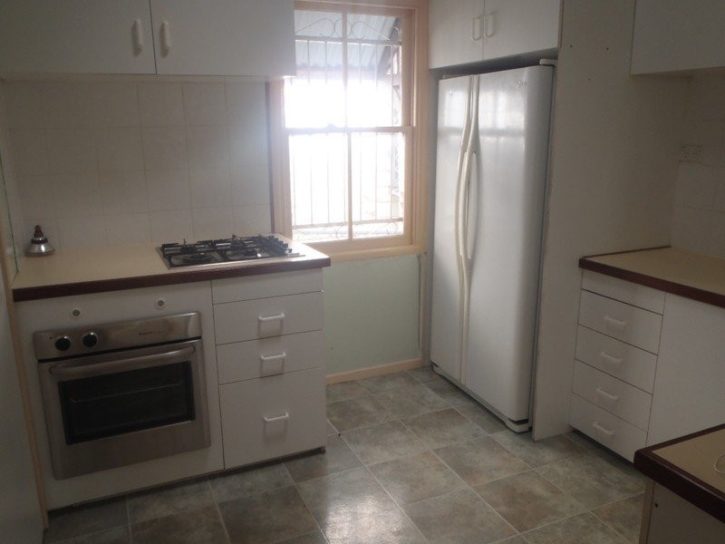 11  Tallon Street, Sadliers Crossing QLD 4305