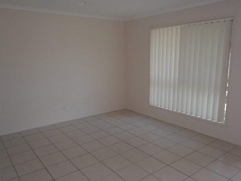 22 Palma Rosa Drive, Wulkuraka QLD 4305