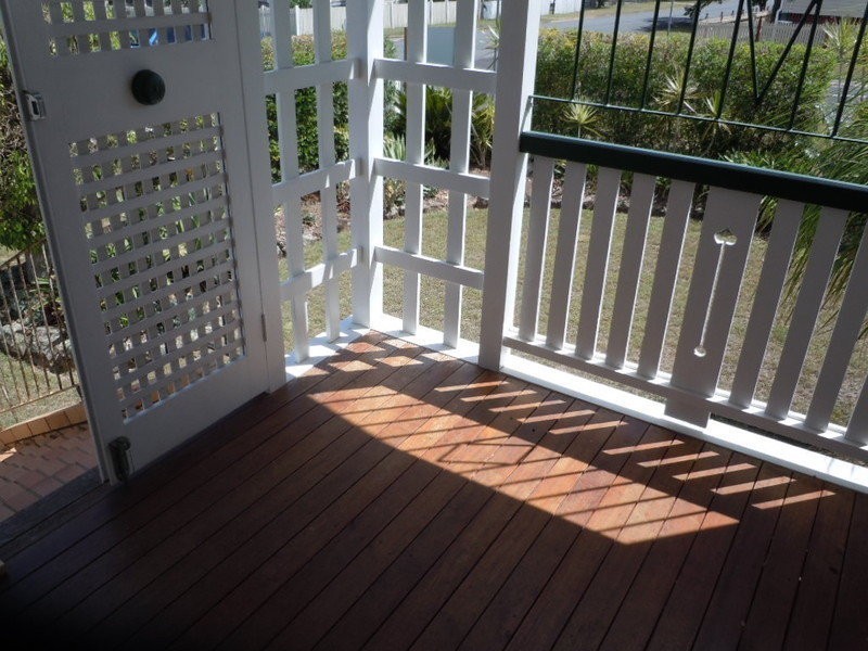 14 Queen Street, Newtown QLD 4305