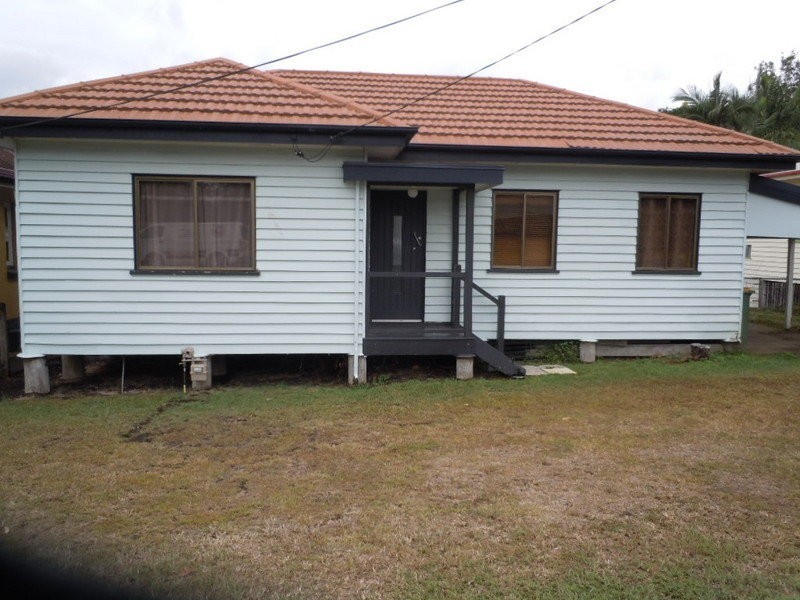 20 Wattle Street, North Booval QLD 4304