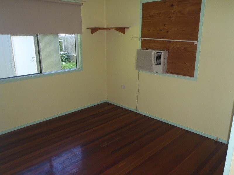 16 Felette street, Leichhardt QLD 4305