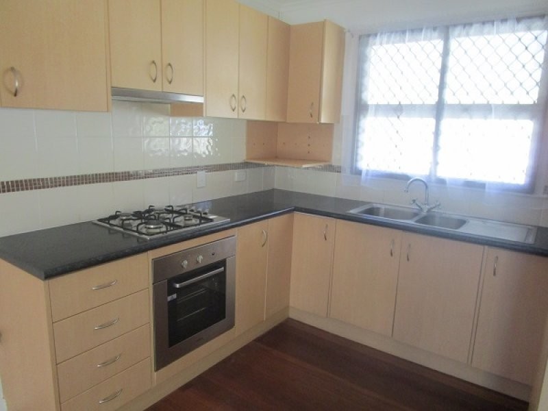 11 Deacon street, Basin Pocket QLD 4305